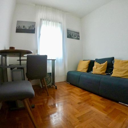 Sunny Apartment By The Beach Kaštel Štafilić 외부 사진