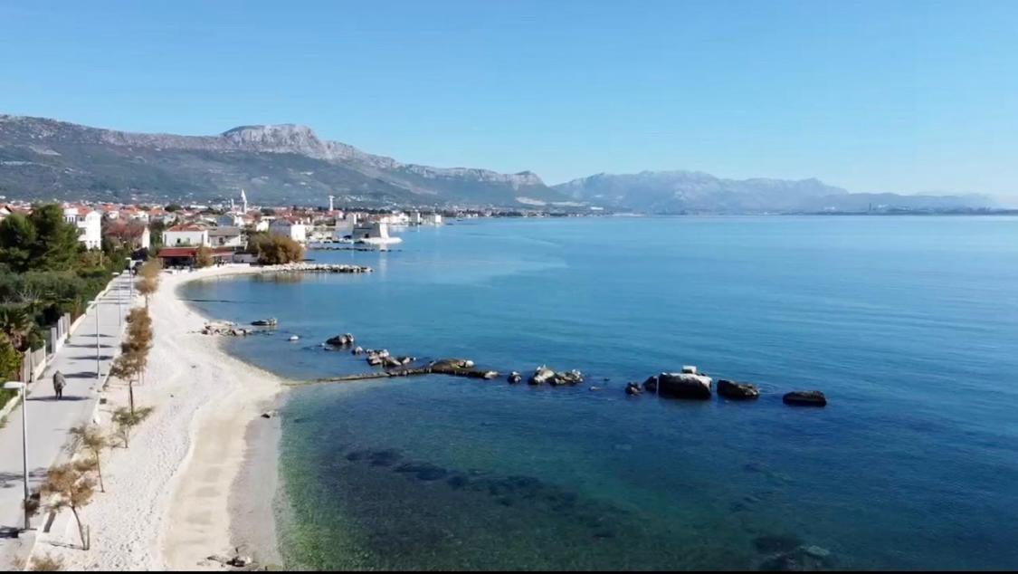 Sunny Apartment By The Beach Kaštel Štafilić 외부 사진